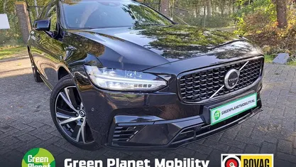 Zwart Gebruikt 2021 Volvo V90 R-Design Stationwagen | € 35.900 (Eerlijke prijs)