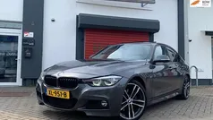 Gebruikt 2019 BMW 318 M Sport Sedan | € 19.500 (Eerlijke prijs)
