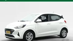 Wit Gebruikt 2024 Hyundai i10 Comfort Hatchback | € 17.440 (Eerlijke prijs)