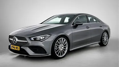 Berggrijs metallic Occasion 2020 Mercedes CLA180 Premium Sedan | € 28.495 (Eerlijke prijs)