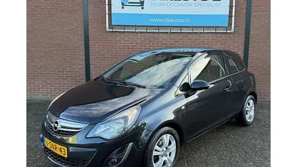 Occasion 2013 Opel Corsa Design Edition Hatchback | € 1.899 (Eerlijke prijs)