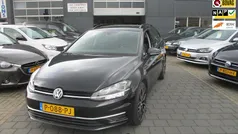 Zwart, metallic lak Gebruikt 2018 VW Golf VII Comfortline Stationwagen | € 13.940 (Eerlijke prijs)