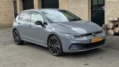 Grijs Gebruikt 2021 VW Golf VIII Active Hatchback | € 19.750 (Super prijs)