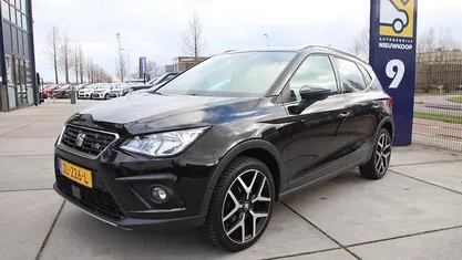 Gebruikt 2019 Seat Arona Business SUV | € 18.948 (Eerlijke prijs)
