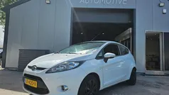Wit Gebruikt 2012 Ford Fiesta Trend Hatchback | € 4.250 (Eerlijke prijs)