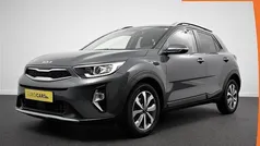 Grijs Gebruikt 2021 Kia Stonic Vision SUV | € 18.890 (Eerlijke prijs)