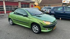 Groen Gebruikt 2002 Peugeot 206 CC Cabriolet | € 2.500 (Eerlijke prijs)
