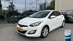 Wit Gebruikt 2014 Hyundai i30 Hatchback | € 7.750 (Eerlijke prijs)