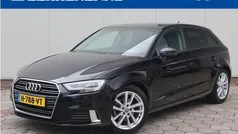 Zwart Gebruikt 2020 Audi A3 Sportback Comfort Hatchback | € 23.745 (Eerlijke prijs)