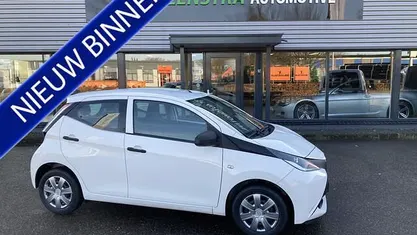 Occasion 2017 Toyota Aygo Hatchback | € 6.450 (Eerlijke prijs)