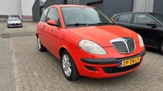 Rood Gebruikt 2006 Lancia Ypsilon Hatchback | € 750 (Goede deal)