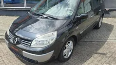 Zwart Gebruikt 2006 Renault Grand Scénic II MPV | € 1.190 (Goede deal)