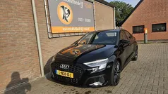 Zwart, metallic lak Gebruikt 2021 Audi A3 Business Sedan | € 23.995 (Eerlijke prijs)