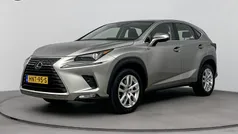 Bruin Gebruikt 2021 Lexus NX300h Luxury Line SUV | € 39.945 (Eerlijke prijs)