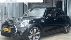 Zwart Gebruikt 2019 Mini Cooper S Hatchback | € 26.899 (Eerlijke prijs)