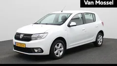 Wit Gebruikt 2018 Dacia Sandero Hatchback | € 10.735 (Eerlijke prijs)
