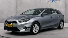 Grijs Gebruikt 2024 Kia Ceed Hatchback | € 27.420 (Eerlijke prijs)