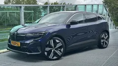 Blauw Gebruikt 2023 Renault Mégane Iconic Hatchback | € 29.950 (Goede deal)