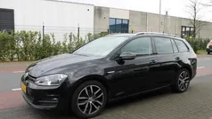 Zwart Gebruikt 2016 VW Golf VII Comfortline Stationwagen | € 10.999 (Eerlijke prijs)
