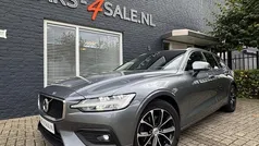 Gebruikt 2020 Volvo V60 Momentum Stationwagen | € 23.900 (Goede deal)