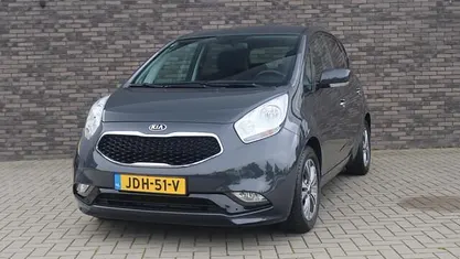 Grijs Occasion 2019 Kia Venga Plus Hatchback | € 16.350 (Eerlijke prijs)