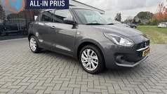 Gebruikt 2021 Suzuki Swift Style Hatchback | € 17.750 (Eerlijke prijs)