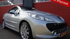 Grijs Gebruikt 2009 Peugeot 207 CC Sport Cabriolet | € 4.450 (Eerlijke prijs)