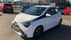 Wit Gebruikt 2020 Toyota Aygo Hatchback | € 7.489 (Goede deal)