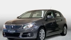 Grijs Gebruikt 2020 Peugeot 308 Premium Hatchback | € 13.289 (Eerlijke prijs)