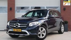 Blauw (metallic) Gebruikt 2018 Mercedes GLC220 Business SUV | € 21.950 (Super prijs)