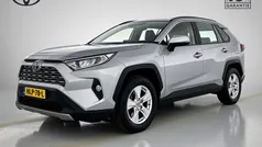 Zilver Gebruikt 2021 Toyota RAV4 Hybrid Limited SUV | € 32.945 (Goede deal)