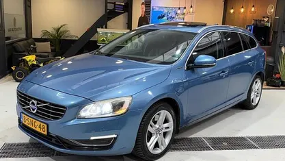 Gebruikt 2013 Volvo V60 Summum Stationwagen | € 6.995 (Goede deal)