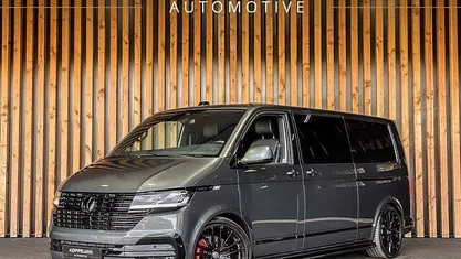 Grijs Gebruikt 2022 VW Multivan Highline Van | € 59.950 (Eerlijke prijs)