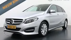 Grijs Gebruikt 2015 Mercedes B180 Ambition MPV | € 17.495 (Eerlijke prijs)