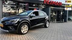 Zwart Gebruikt 2022 Renault Captur Zen SUV | € 19.250 (Eerlijke prijs)