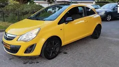 Gebruikt 2012 Opel Corsa Edition Hatchback | € 2.799 (Eerlijke prijs)