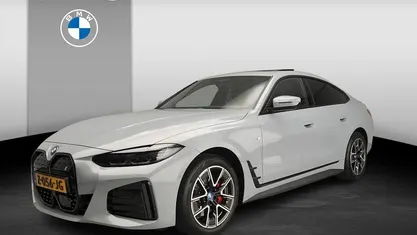 M brooklyn grau Gebruikt 2024 BMW i4 Comfort Edition Sedan | € 45.900 (Eerlijke prijs)