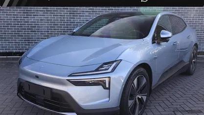 Blauw Nieuw 2025 Polestar 4 Long Range Single Motor SUV | € 62.894 (Eerlijke prijs)