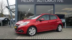 Gebruikt 2019 Peugeot 208 Signature Sky Hatchback | € 10.880 (Eerlijke prijs)