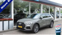 Grijs Gebruikt 2021 Audi Q3 Business SUV | € 34.980 (Eerlijke prijs)