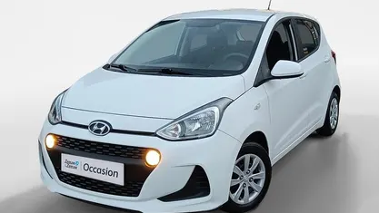 Wit Occasion 2018 Hyundai i10 Comfort Hatchback | € 9.450 (Eerlijke prijs)