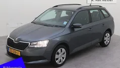 Grijs Gebruikt 2019 Skoda Fabia Active Stationwagen | € 9.990 (Eerlijke prijs)