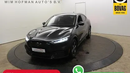 Grijs Gebruikt 2022 Ford Mustang Mach-E SUV | € 32.940 (Eerlijke prijs)