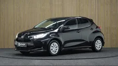 Gebruikt 2021 Toyota Yaris Business Edition Hatchback | € 17.950 (Eerlijke prijs)