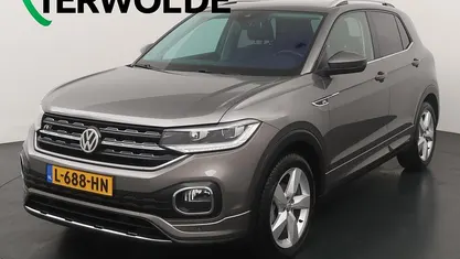 Grijs Gebruikt 2020 VW T-Cross Style SUV | € 24.840 (Eerlijke prijs)