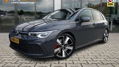 Grijs Gebruikt 2021 VW Golf VIII GTE Hatchback | € 25.900 (Eerlijke prijs)