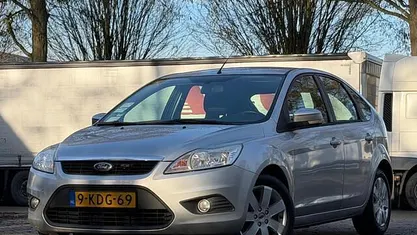 Occasion Ford Focus Trend 101 PK (74 kW) 2011 Grijs Hatchback