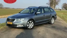 Grijs Gebruikt 2012 Skoda Superb GreenLine Stationwagen | € 4.450 (Goede deal)