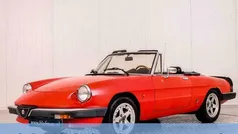 Rood Gebruikt 1985 Alfa Romeo Spider Cabriolet | € 11.900