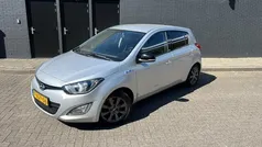 Grijs Gebruikt 2015 Hyundai i20 GO! Hatchback | € 7.699 (Eerlijke prijs)